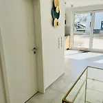 Strandnah Und Ruhig Mit Tiefgaragenstellplatz * Sierksdorf