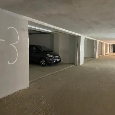 Strandnah Und Ruhig Mit Tiefgaragenstellplatz * Sierksdorf