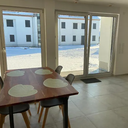 Neubauwohnung Inklusive Tiefgaragenstellplatz, Strandnah Und Ruhig Gelegen