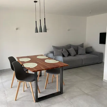 Neubauwohnung Inklusive Tiefgaragenstellplatz, Strandnah Und Ruhig Gelegen Apartment Sierksdorf